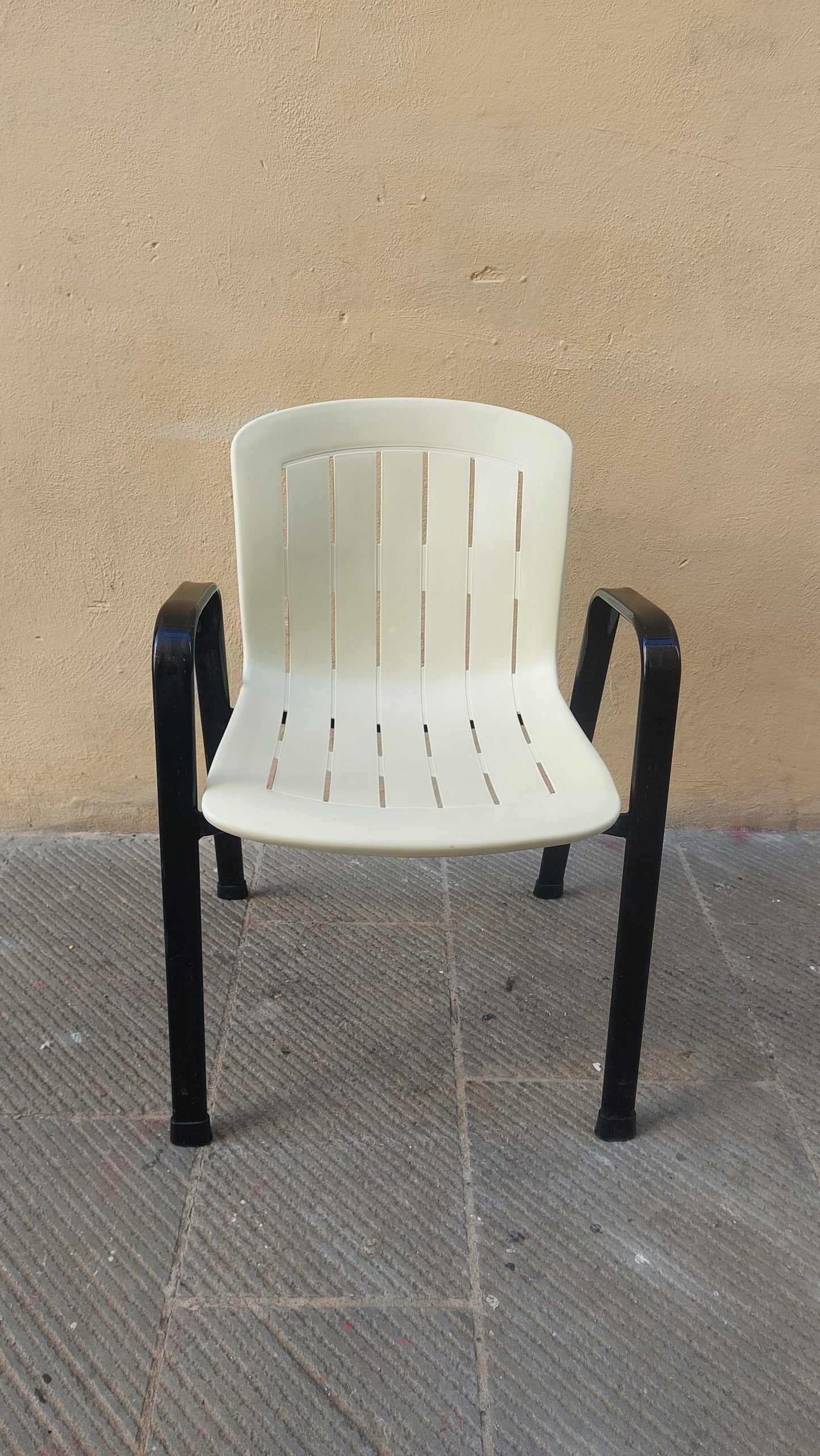 Sedia da giardino anni '70, Emu