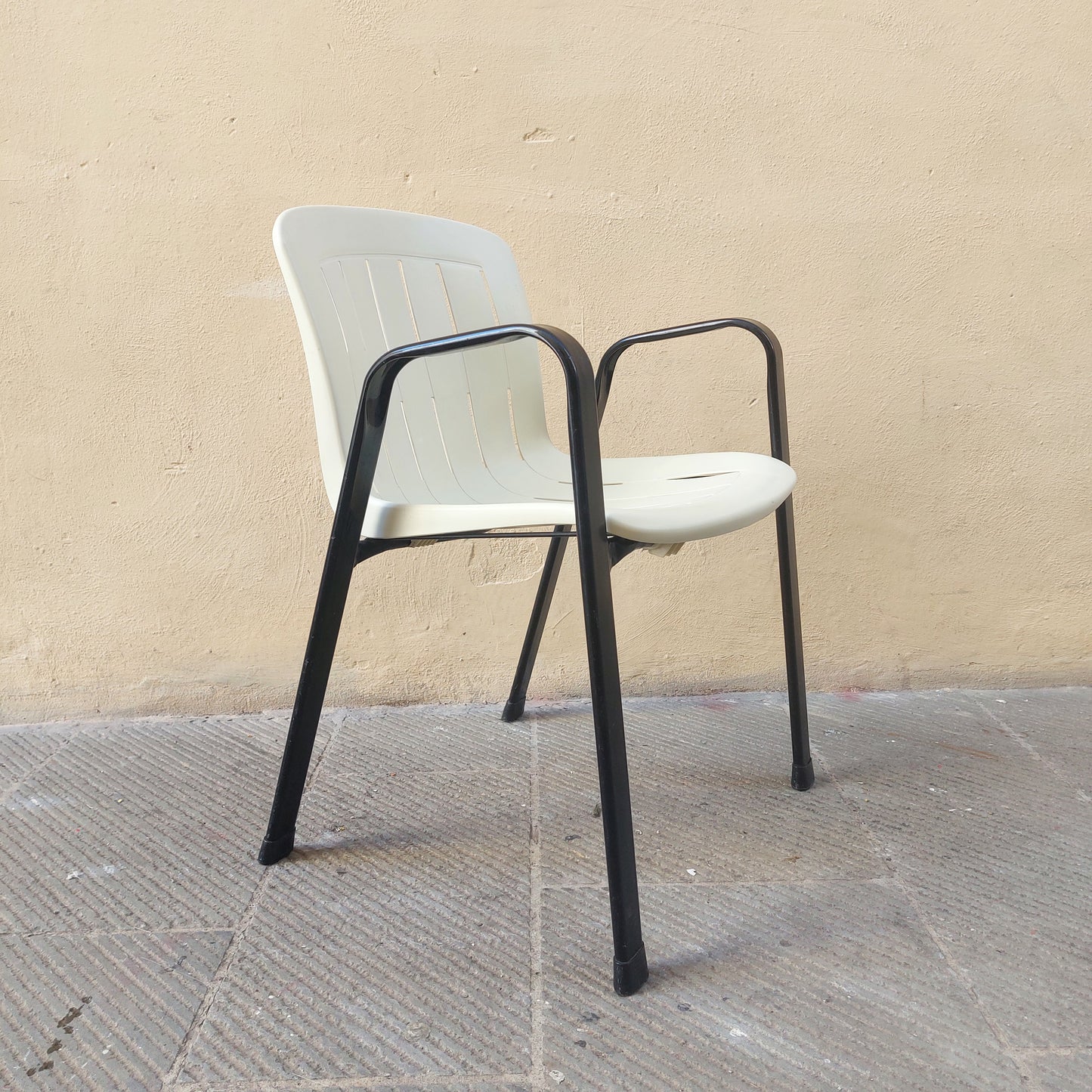 Sedia da giardino anni '70, Emu