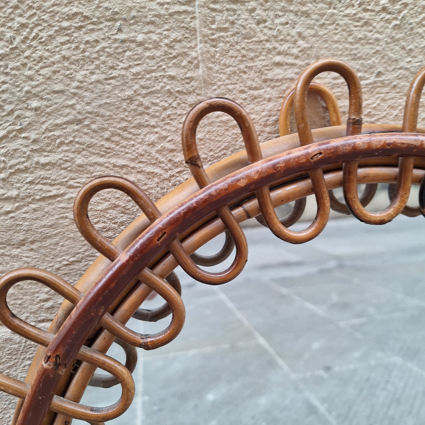 Specchio in rattan curvato in stile Franco Albini, Italia, anni '60