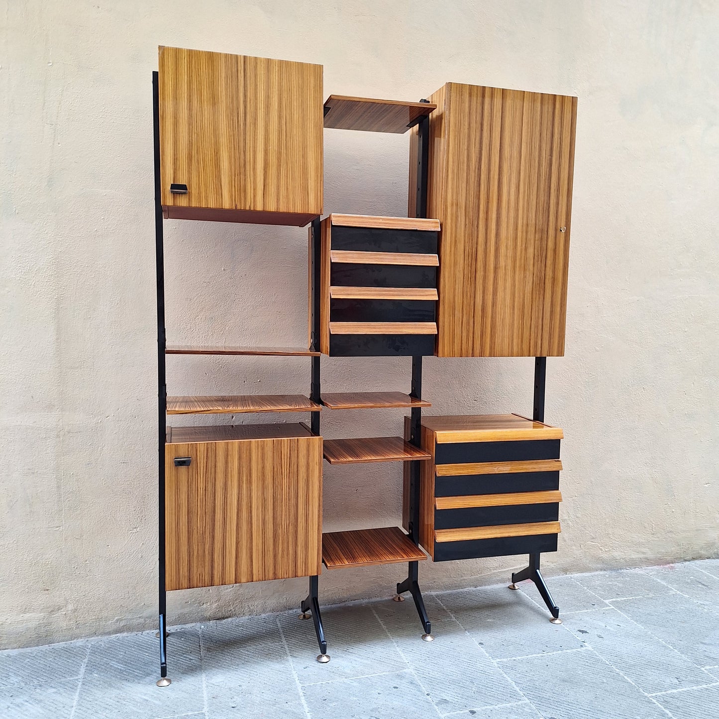 0Libreria stile svedese anni '60