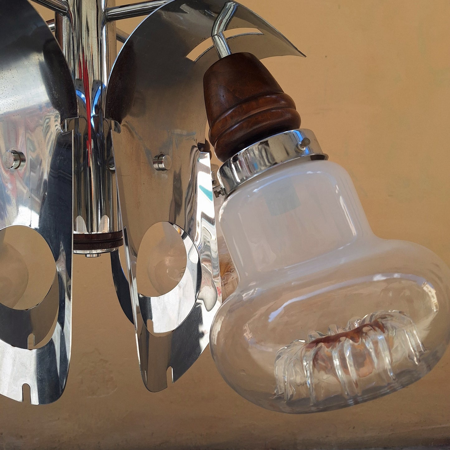 Lampadario anni '70 in vetro di Murano