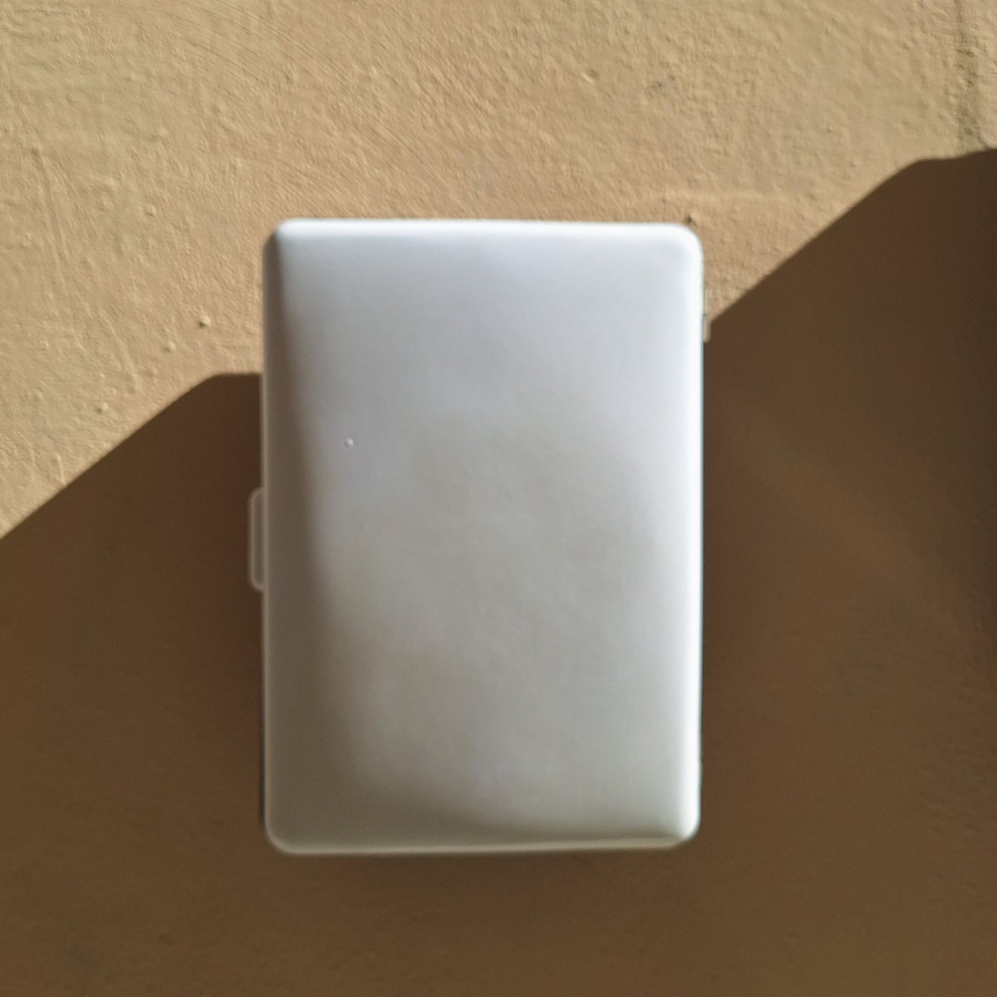 Mini armadietto da parete in bachelite, Italia, anni '50