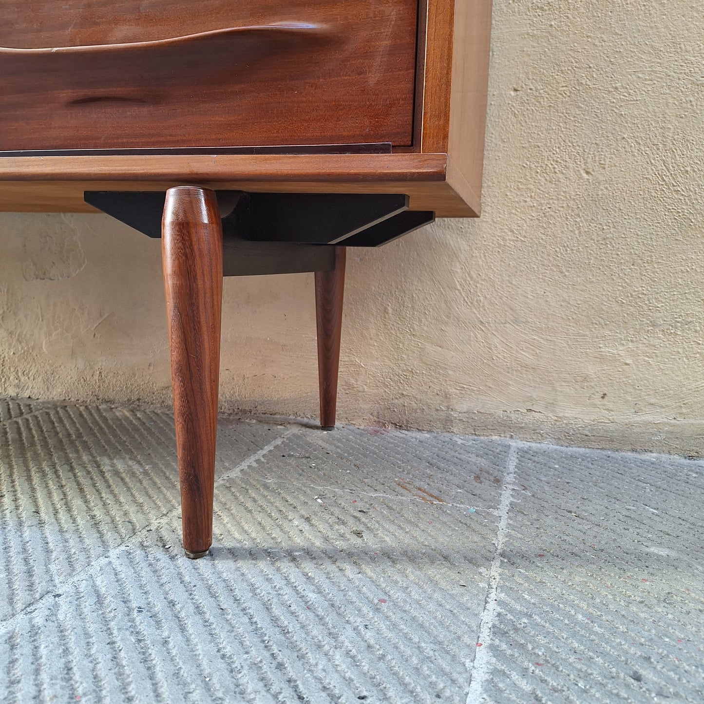 0Coppia di credenze di Amma Torino anni '60, stile scandinavo
