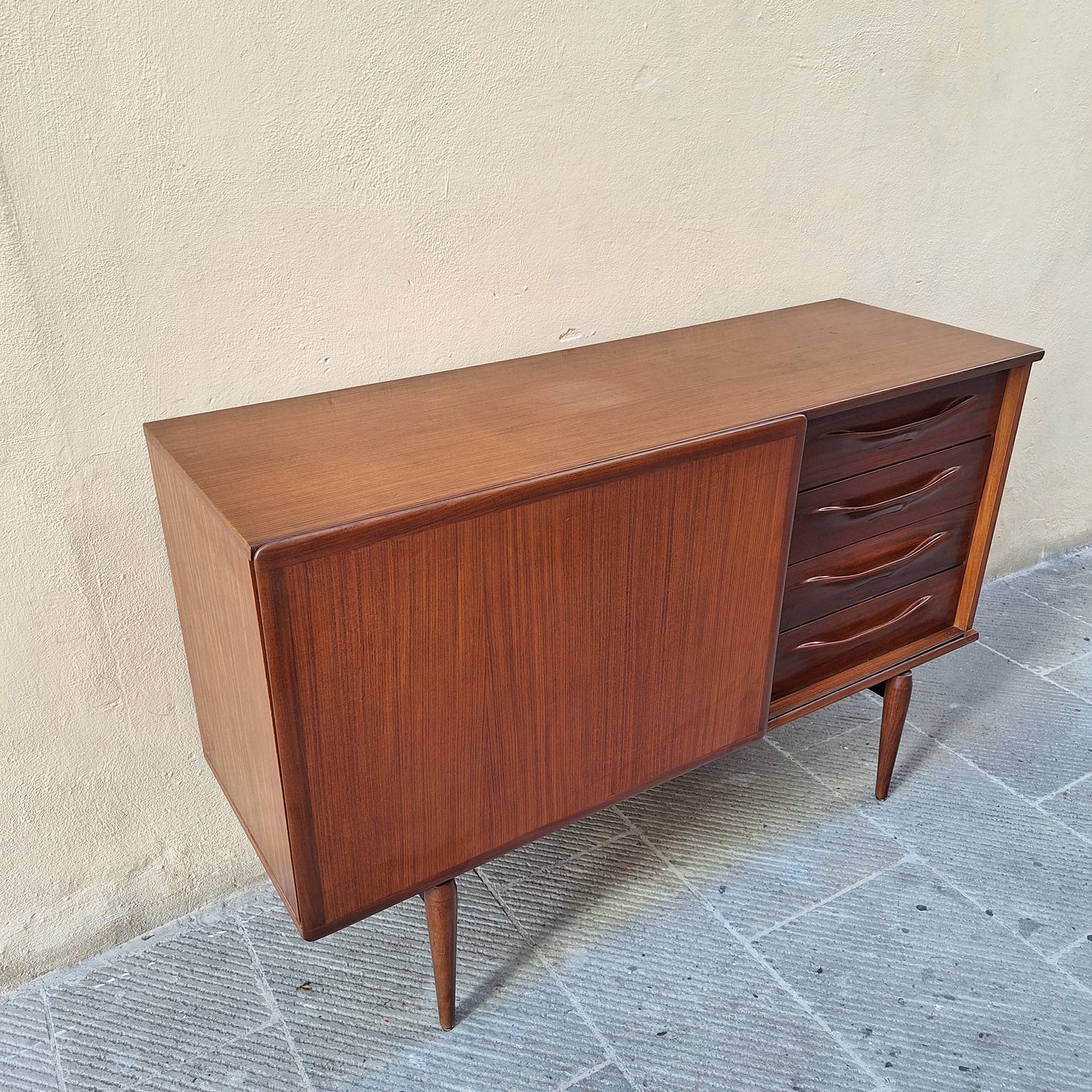 0Coppia di credenze di Amma Torino anni '60, stile scandinavo