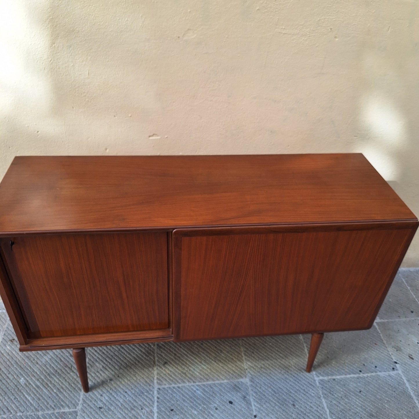 0Coppia di credenze di Amma Torino anni '60, stile scandinavo