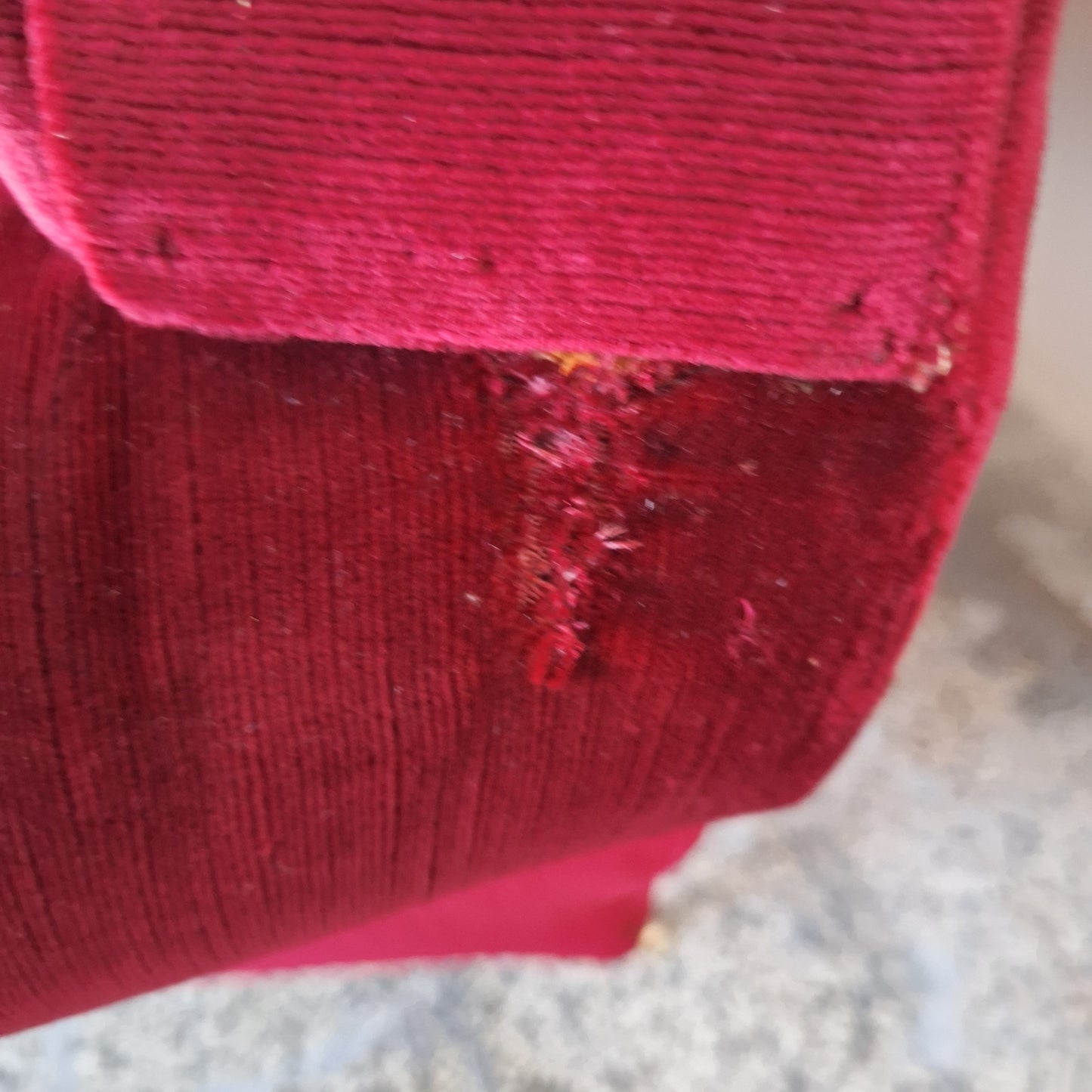 0Divano curvo anni '50 