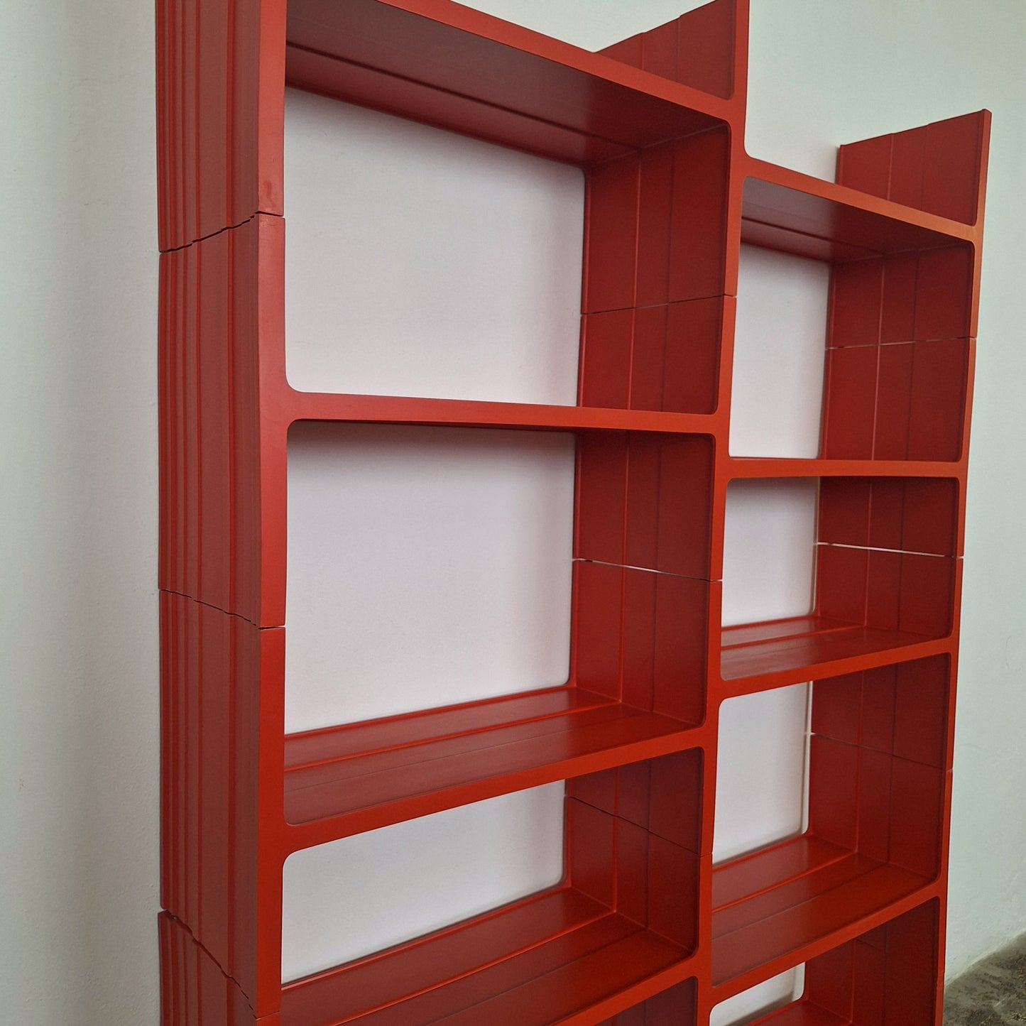 Libreria modulare arancione anni '70