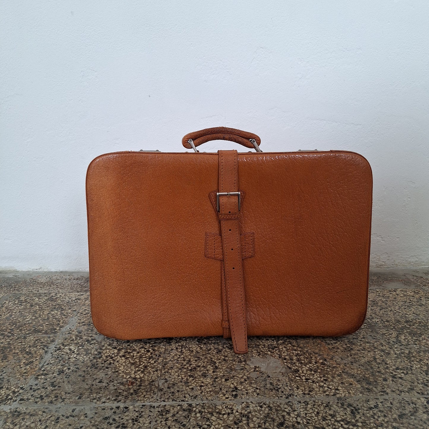 Valigia rigida in cuoio anni '50