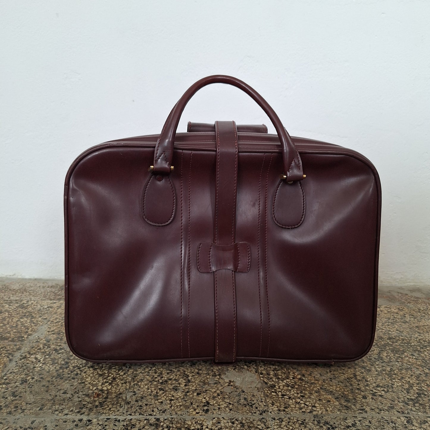 Valigia in pelle bordeaux anni '70