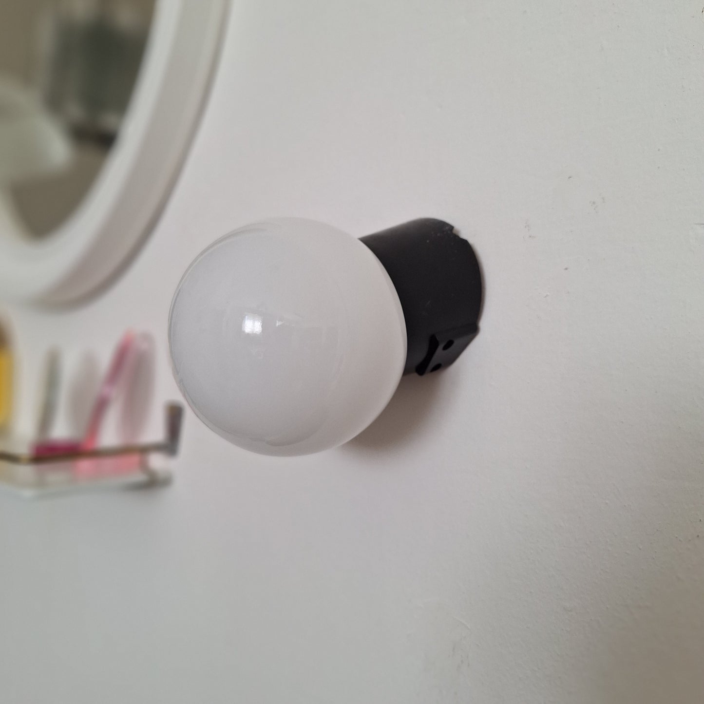 Lampada da parete a globo, anni '50