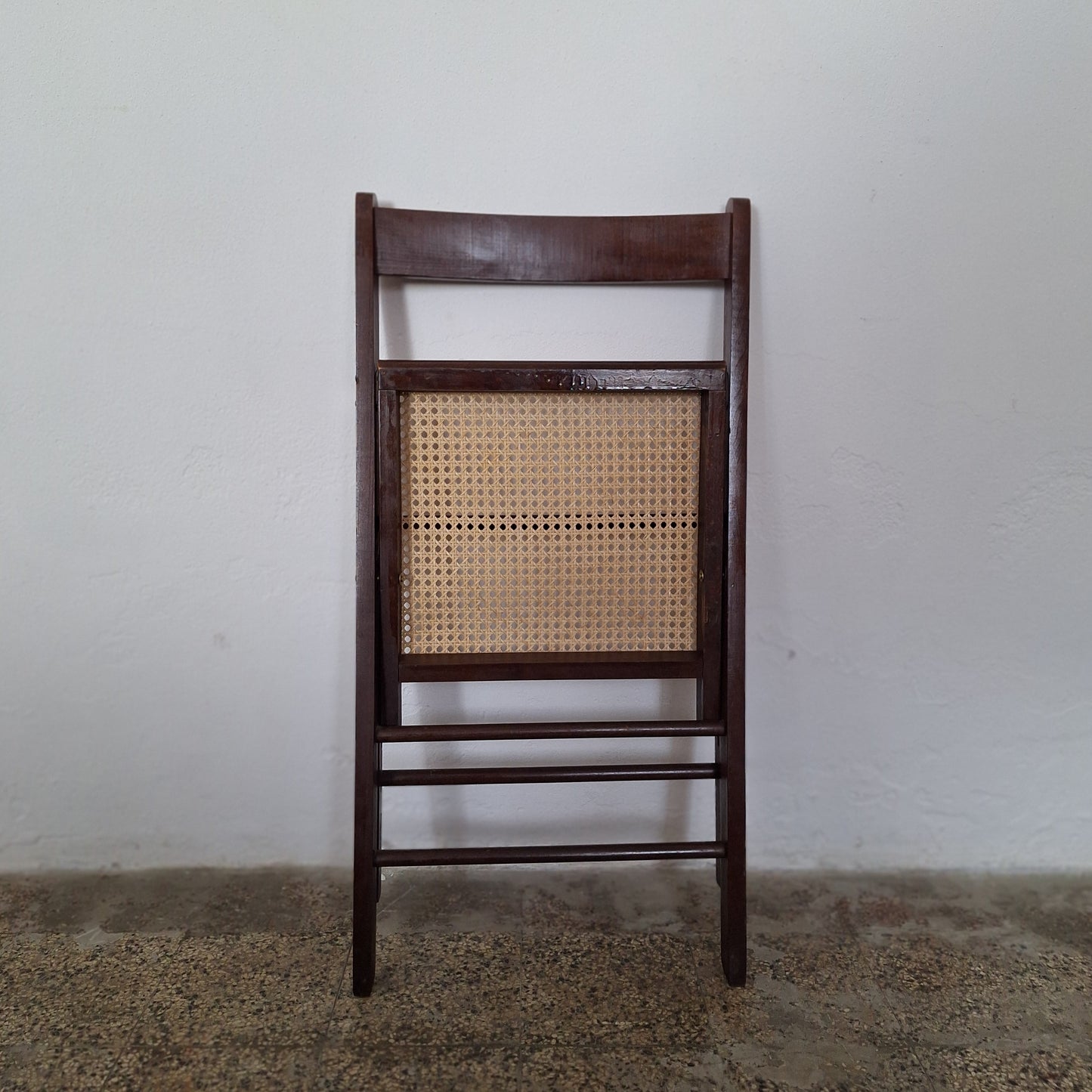 Sedia pieghevole in faggio e paglia di Vienna anni '70