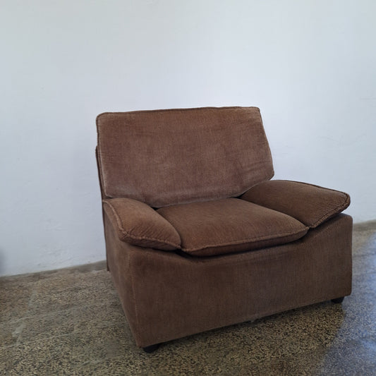Poltrona lounge in tessuto marrone anni '70/'80