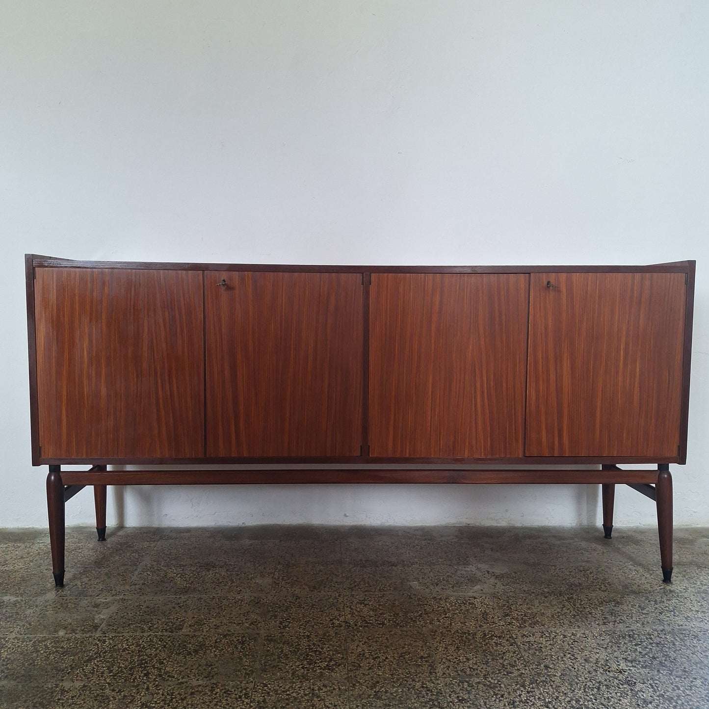 Credenza sideboard in stile scandinavo anni '60/'70