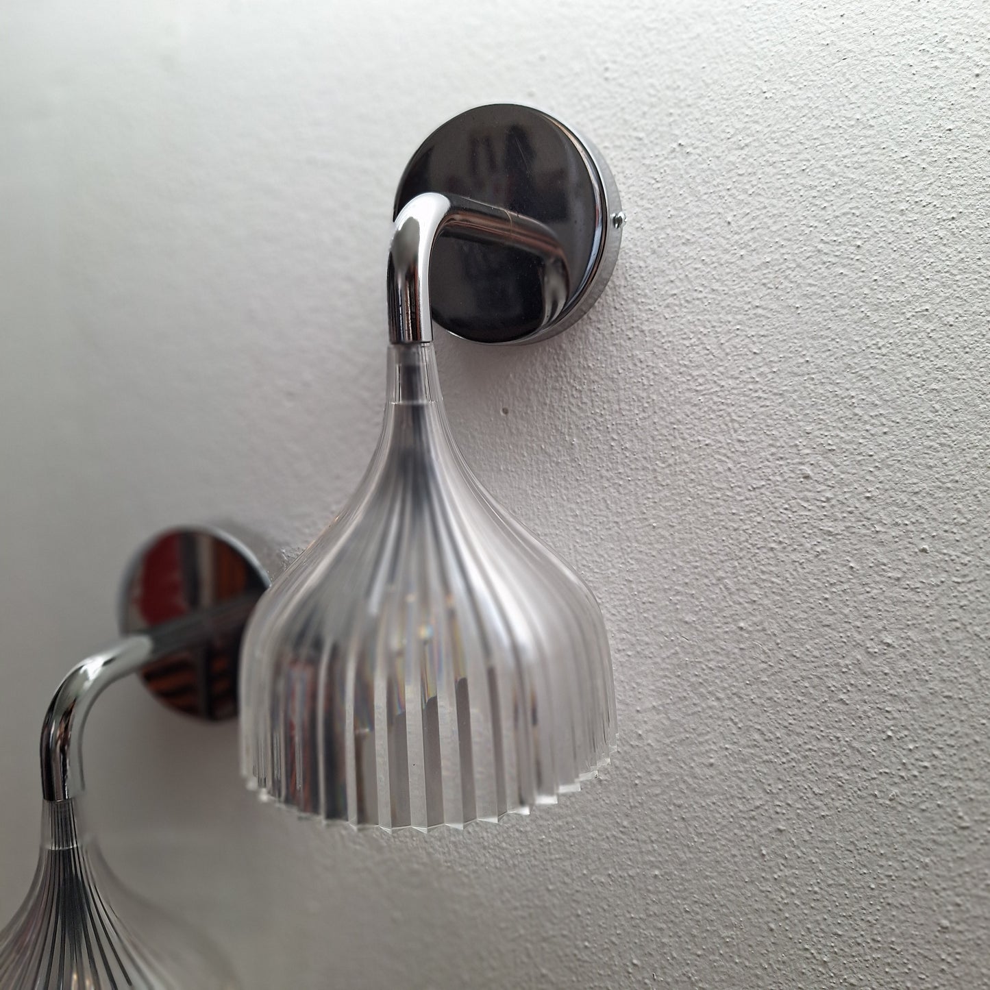 Coppia di lampade applique Kartell "É" anni 2000