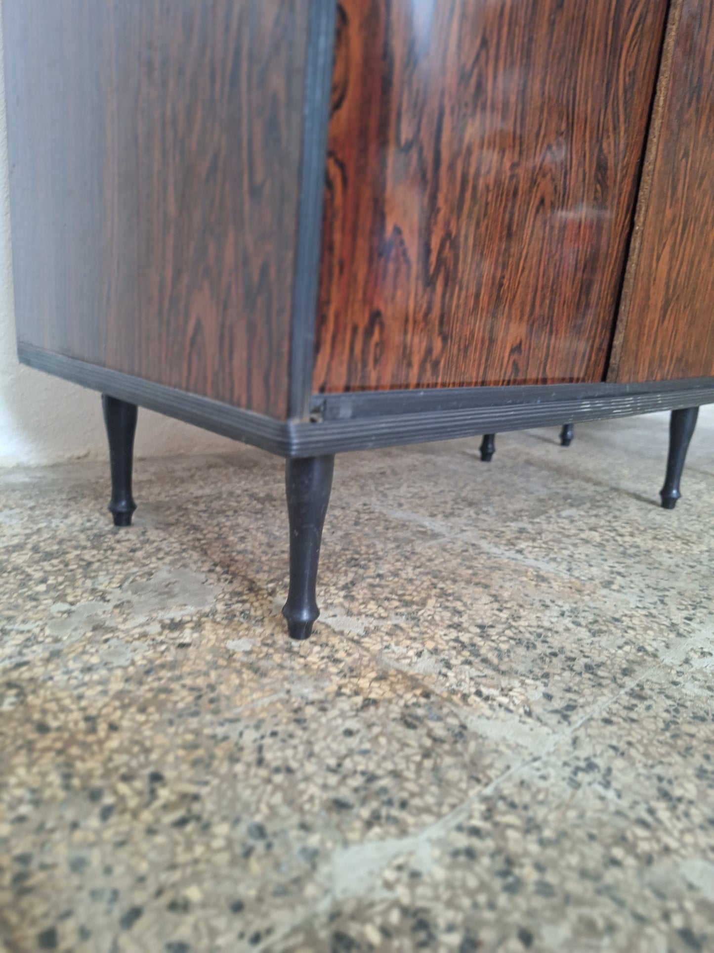 Mobiletti contenitori vintage in formica effetto palissandro anni '70