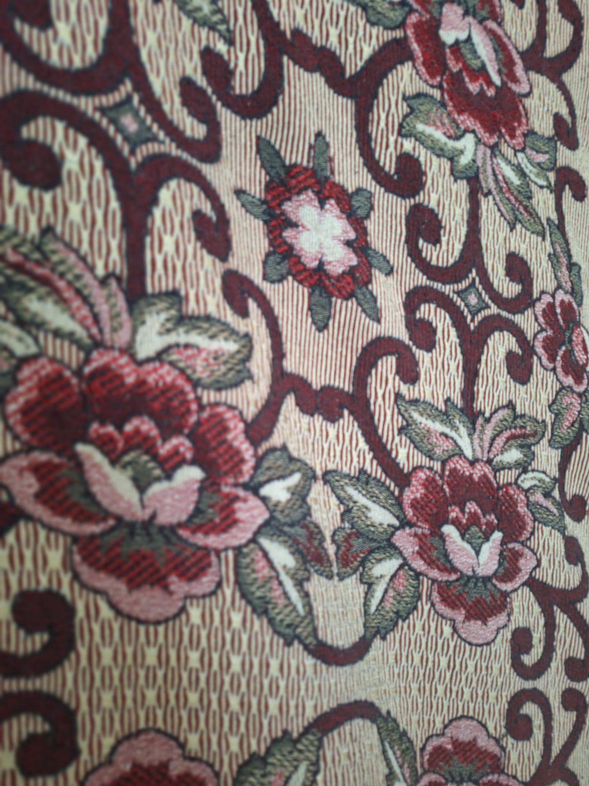 Copriletto matrimoniale jacquard a motivi floreali anni '60/'70