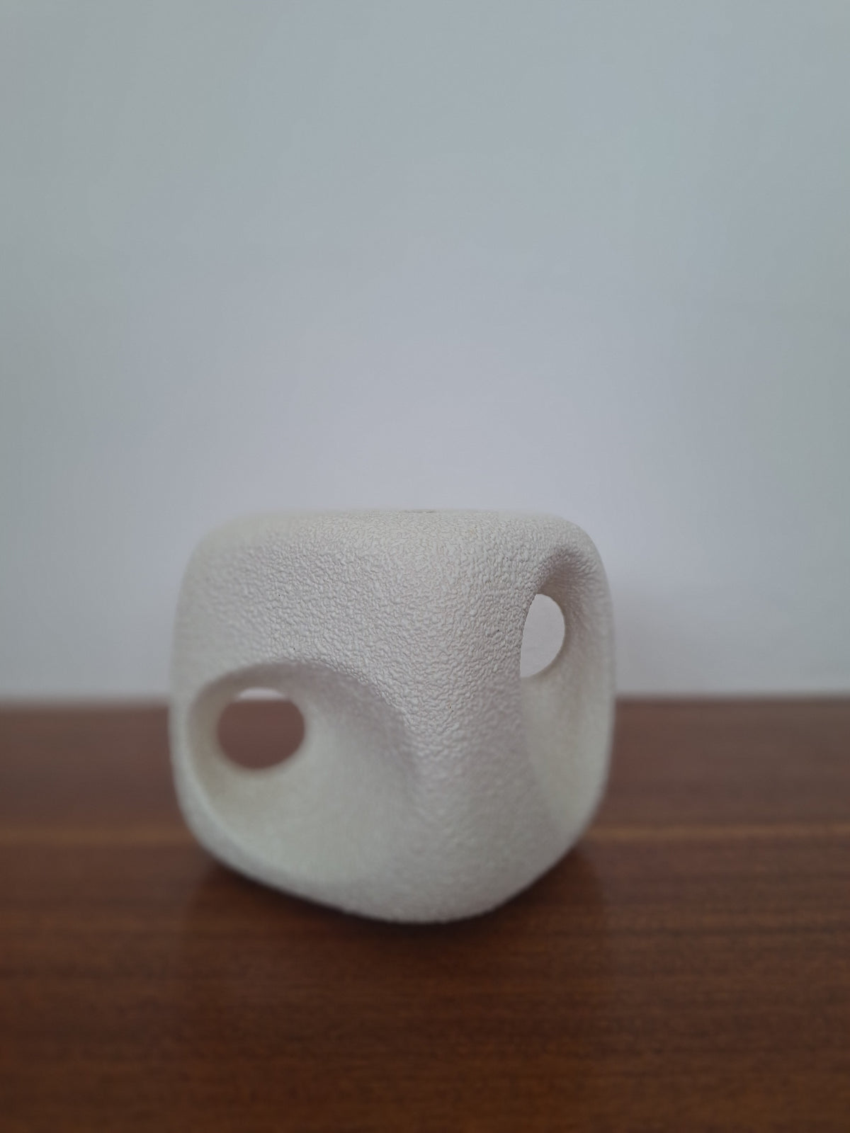 Portapenne/Vaso scultoreo in ceramica di Roberto Rigon anni '70