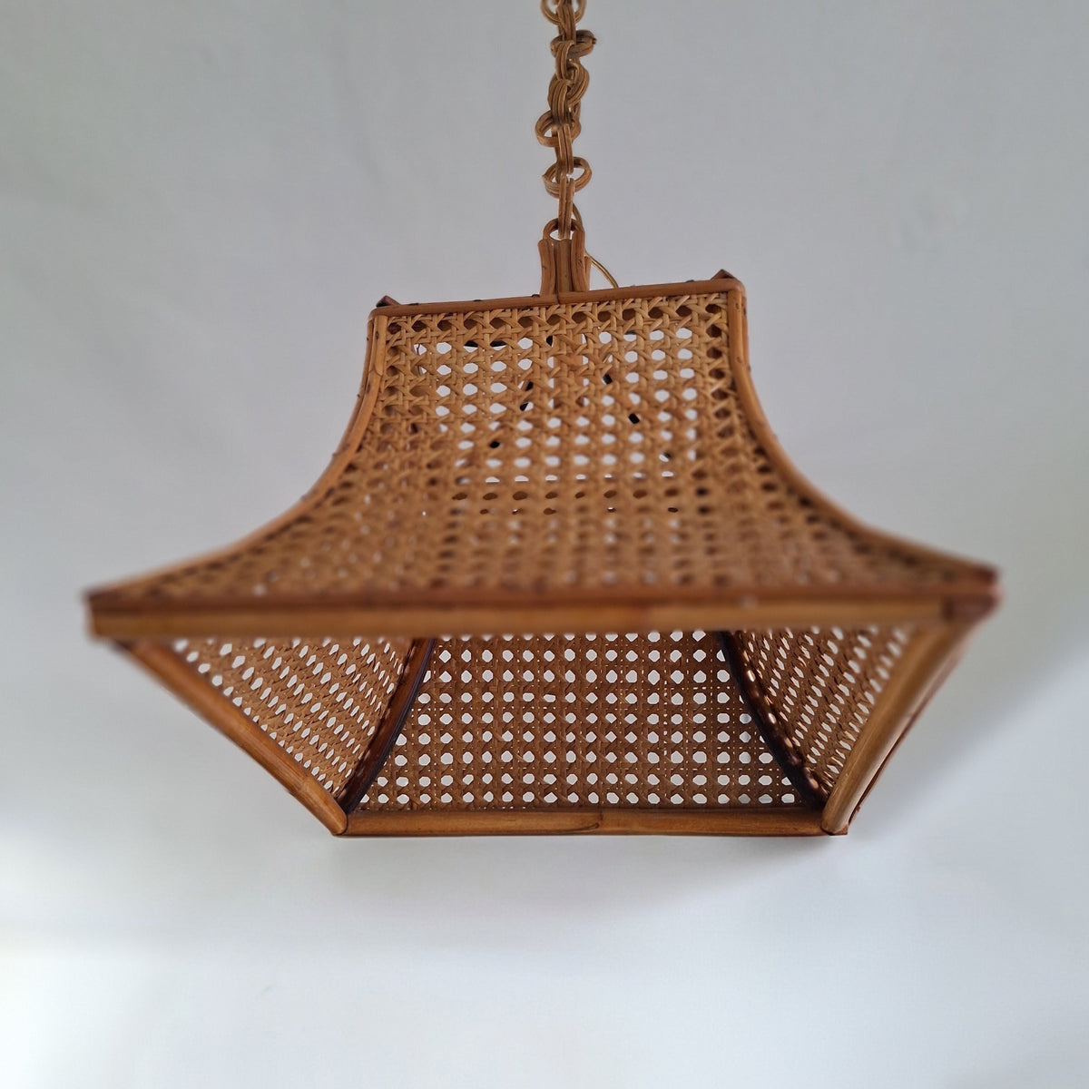 Lampadario a sospensione in bambù e paglia di Vienna anni '70