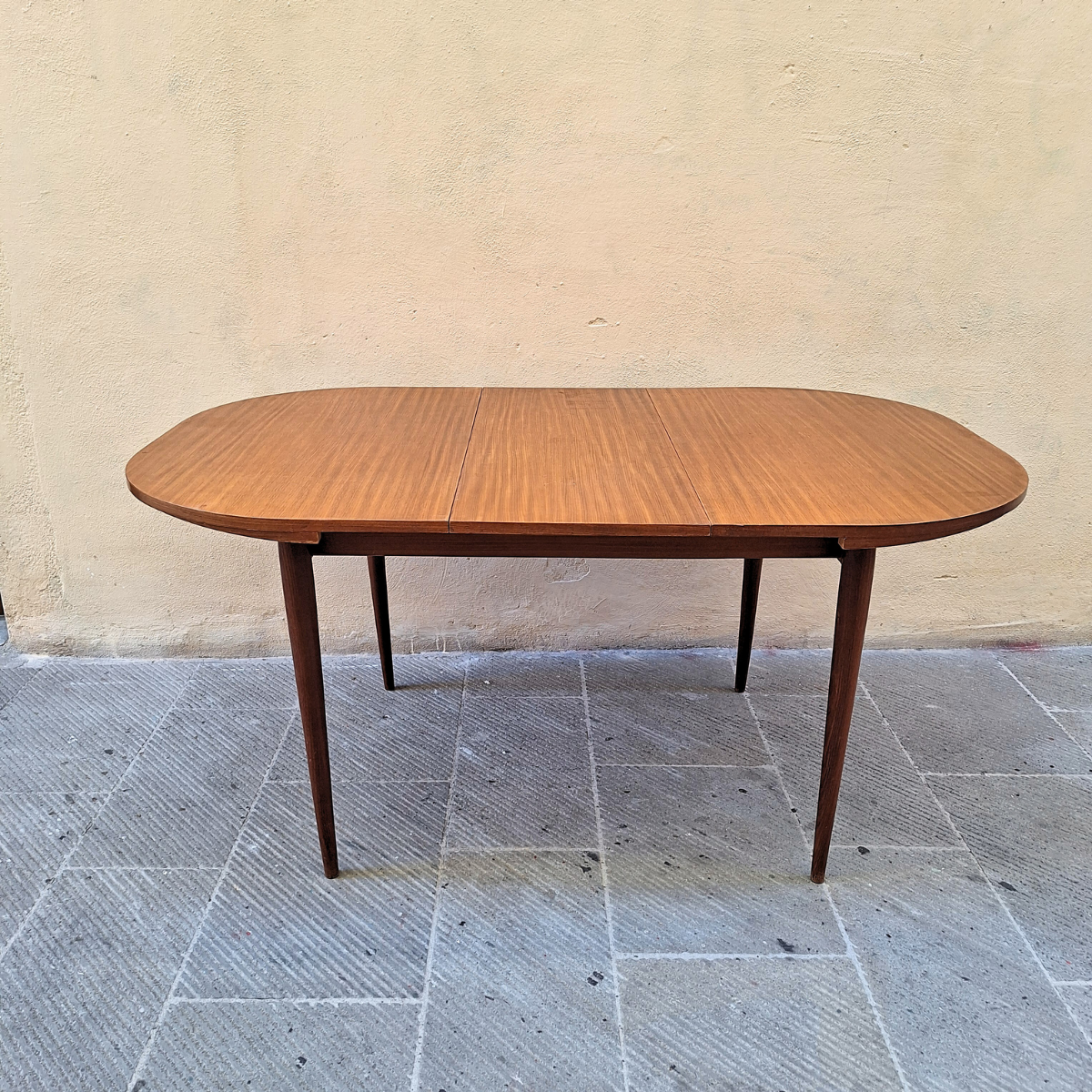 Tavolo ovale allungabile in teak, anni '60